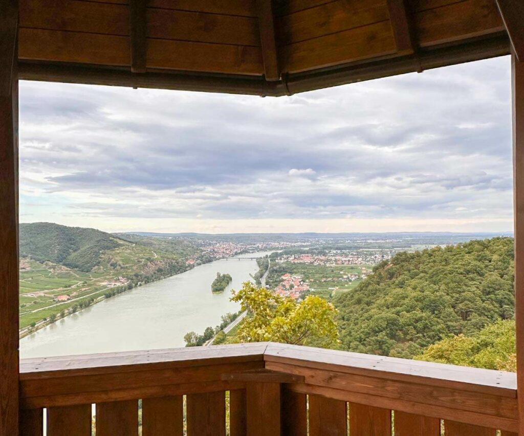 Ferdinandwarte_Wachau_Ausblick-Krems