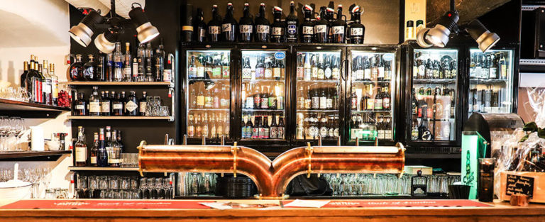 Bar_bierlokal_Schmids_Krems_Wachau