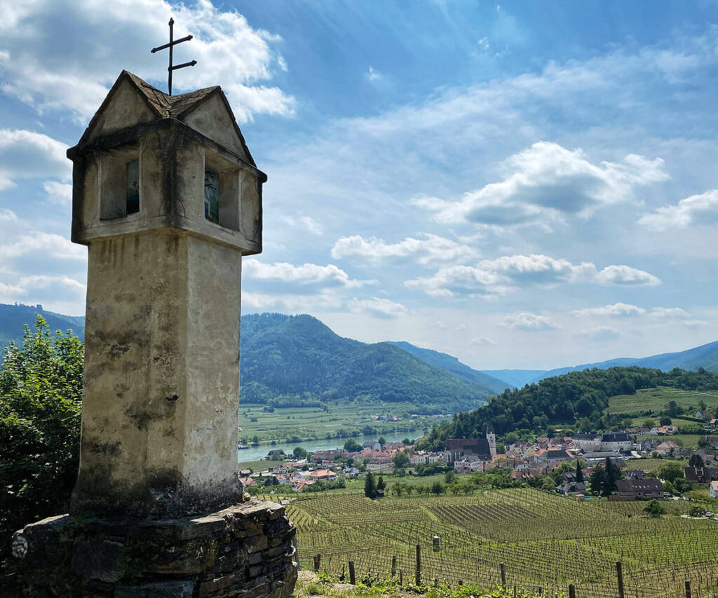 ausblick_spitz_wachau_rotes-tor