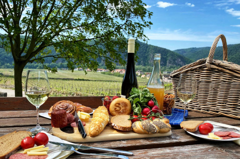 Picknick am Fuße vom Loibenberg