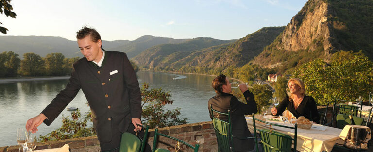 restaurant_schloss-duernstein_wachau