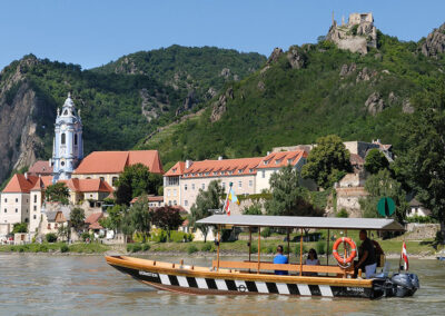 Wachau Zillenfahrt Donau Fähre