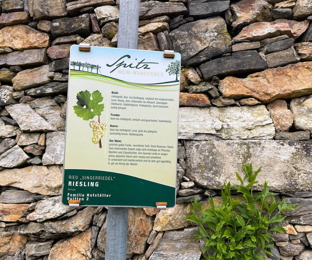 weinwanderweg_spitz_infotafel