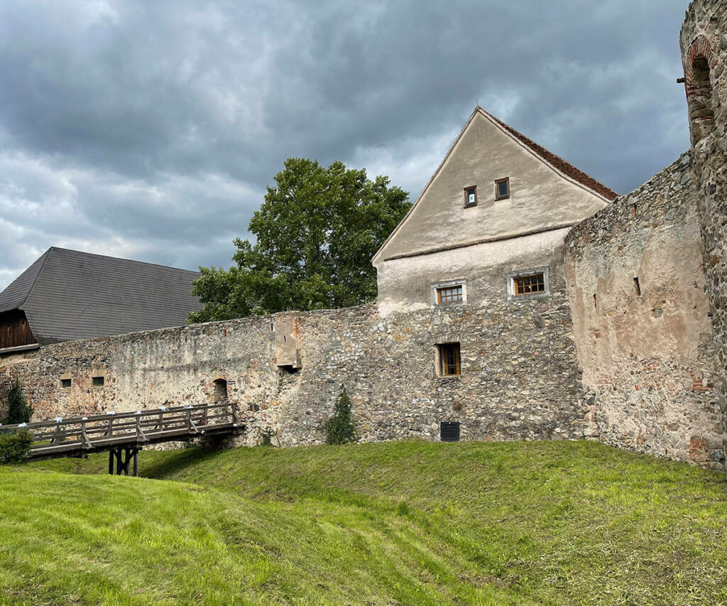 römerhalle_mautern_welterbesteig_wachau