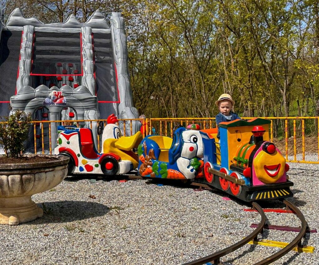 familien-ausflugsziel_wachau_hubhof_kindereisenbahn