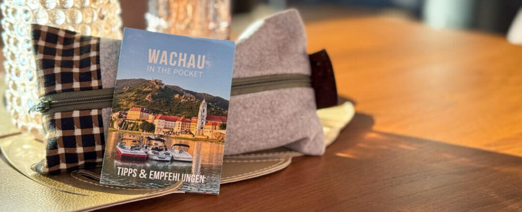 Folder mit Wachautipps